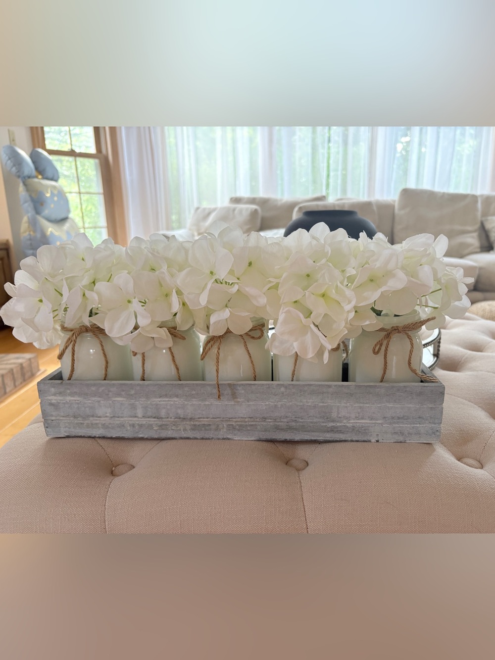 🤍Rustic Gray Wooden Tray with White Faux Hydrangea Jars🤍